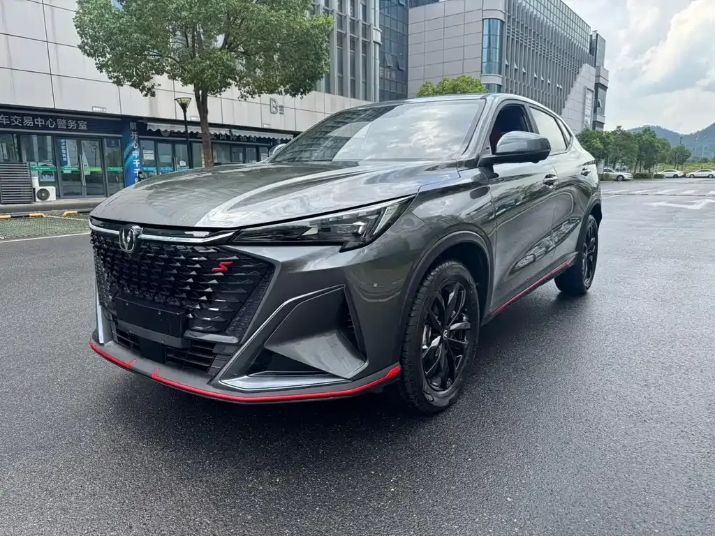 Changan X5 PLUS — фото 1