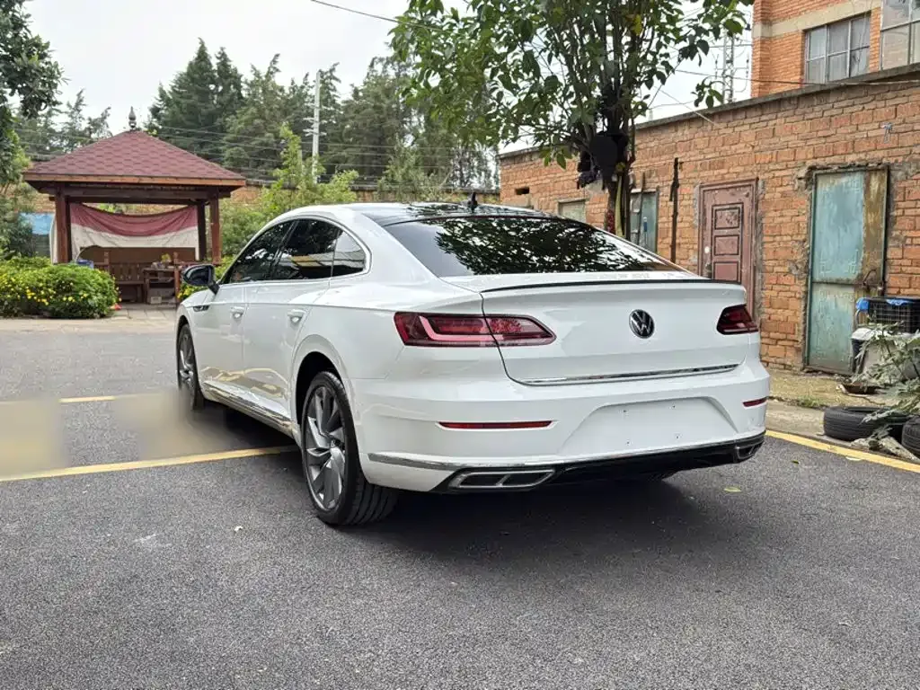 Volkswagen CC — фото 8