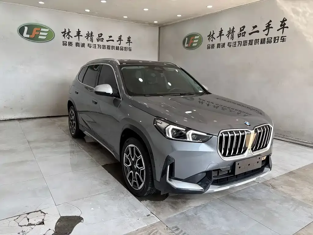 BMW X1 — фото 5