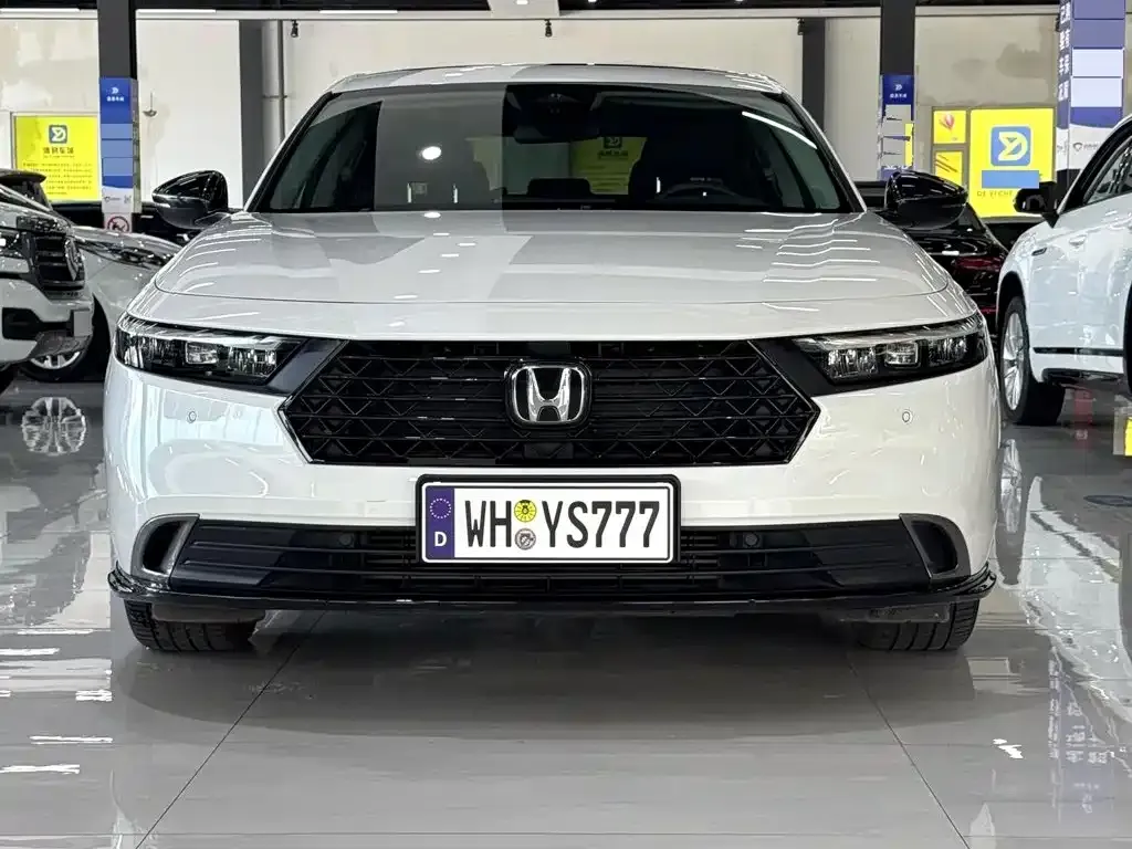 Honda Accord — фото 6