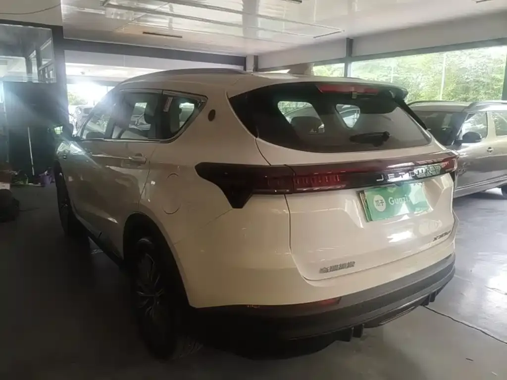 Jetour X70 C-DM — фото 9