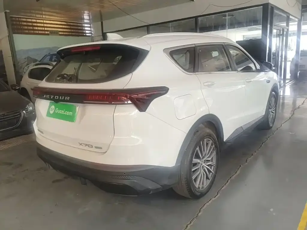 Jetour X70 C-DM — фото 2