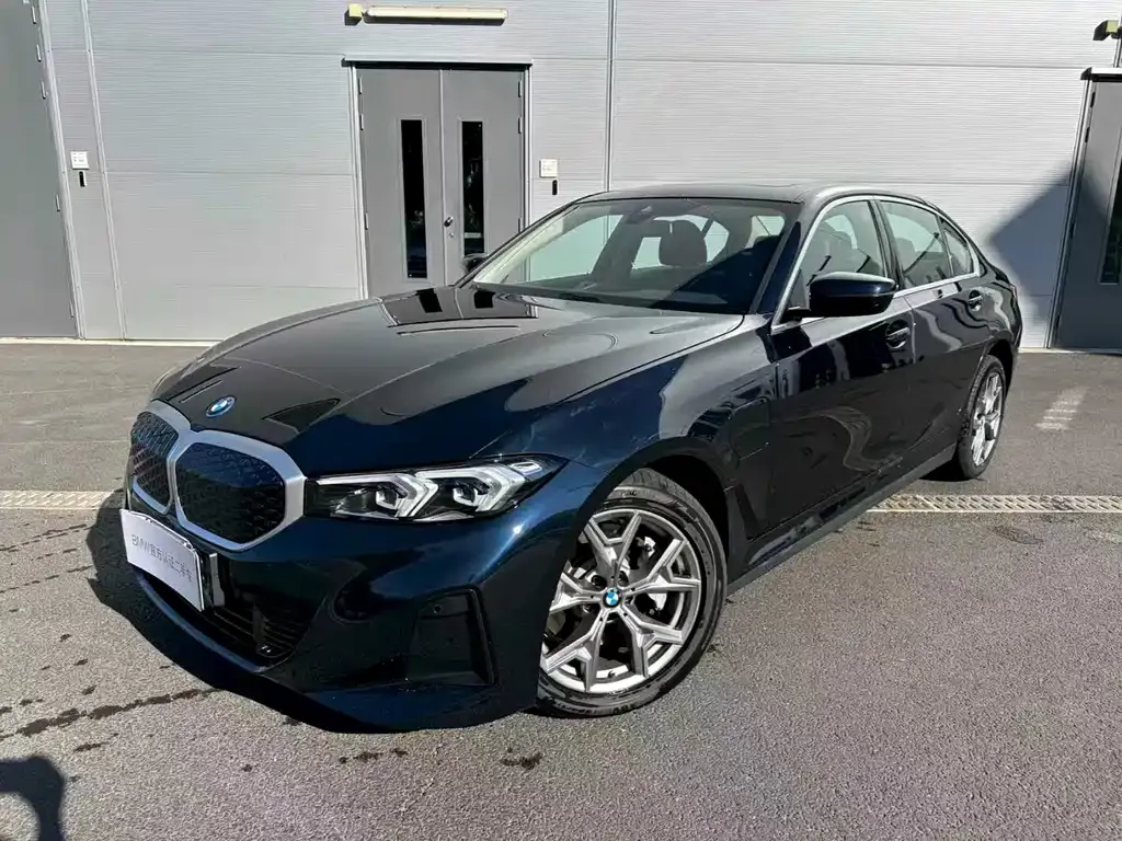 BMW i3 — фото 1