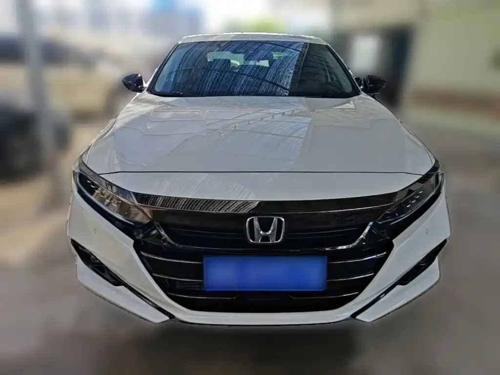 Honda Accord — фото 10
