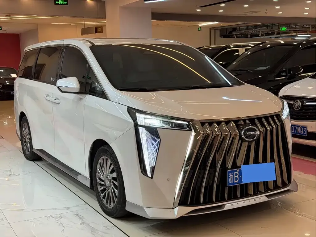 GAC Motor Trumpchi M8 — фото 2