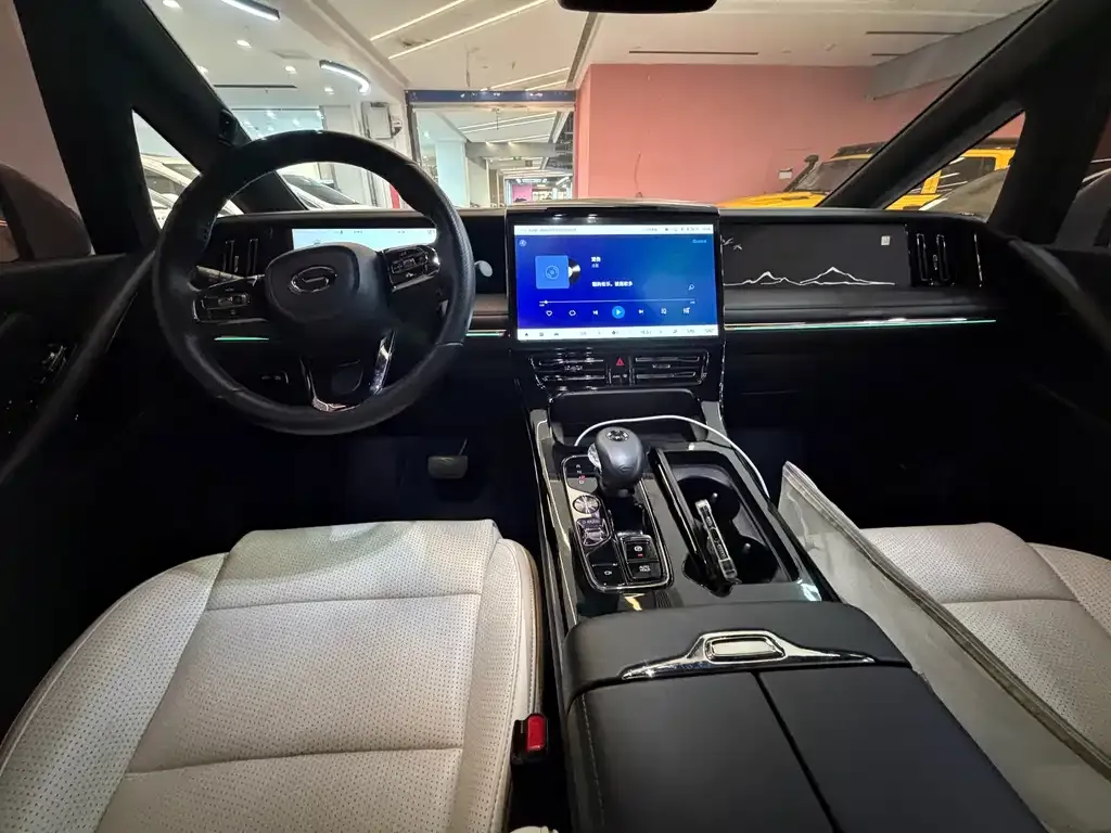 GAC Motor Trumpchi M8 — фото 8