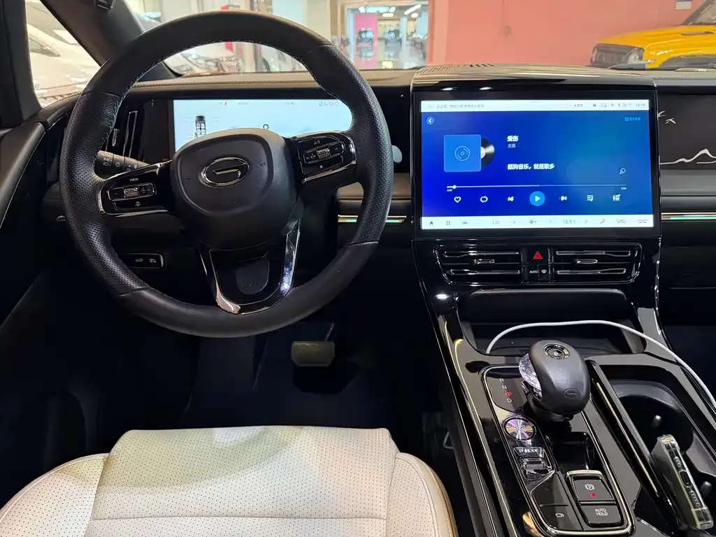 GAC Motor Trumpchi M8 — фото 9