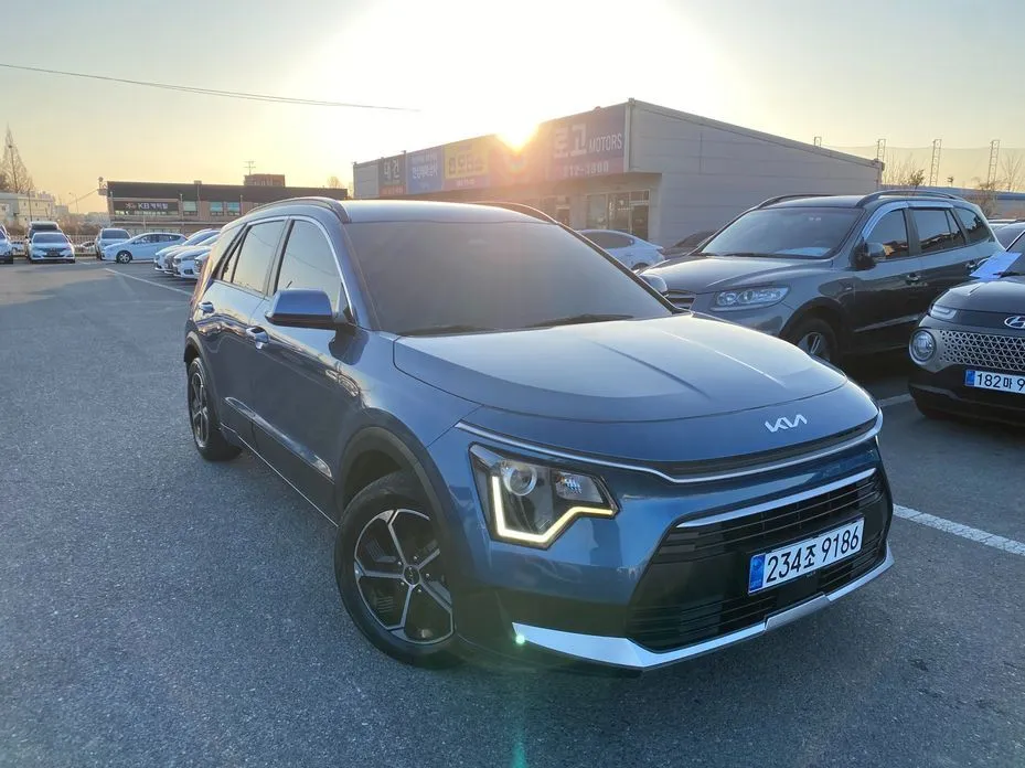 Kia Niro — фото 1