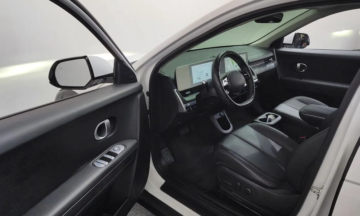 Hyundai Ioniq5 — фото 3