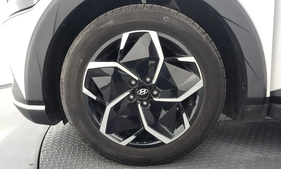 Hyundai Ioniq5 — фото 7