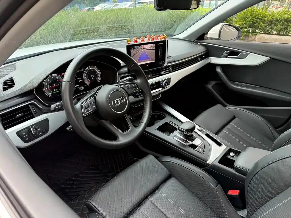Audi A4L — фото 3