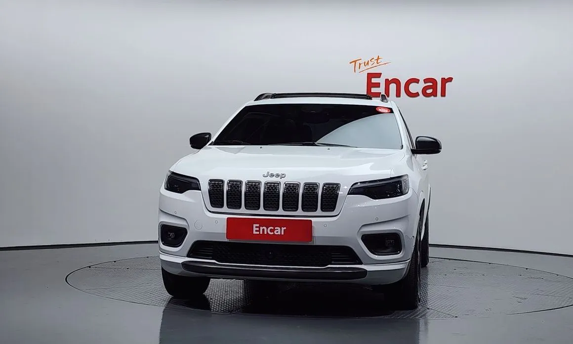 Jeep Cherokee — фото 2