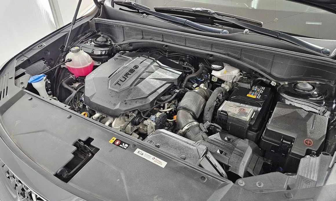 Kia Sorento — фото 8