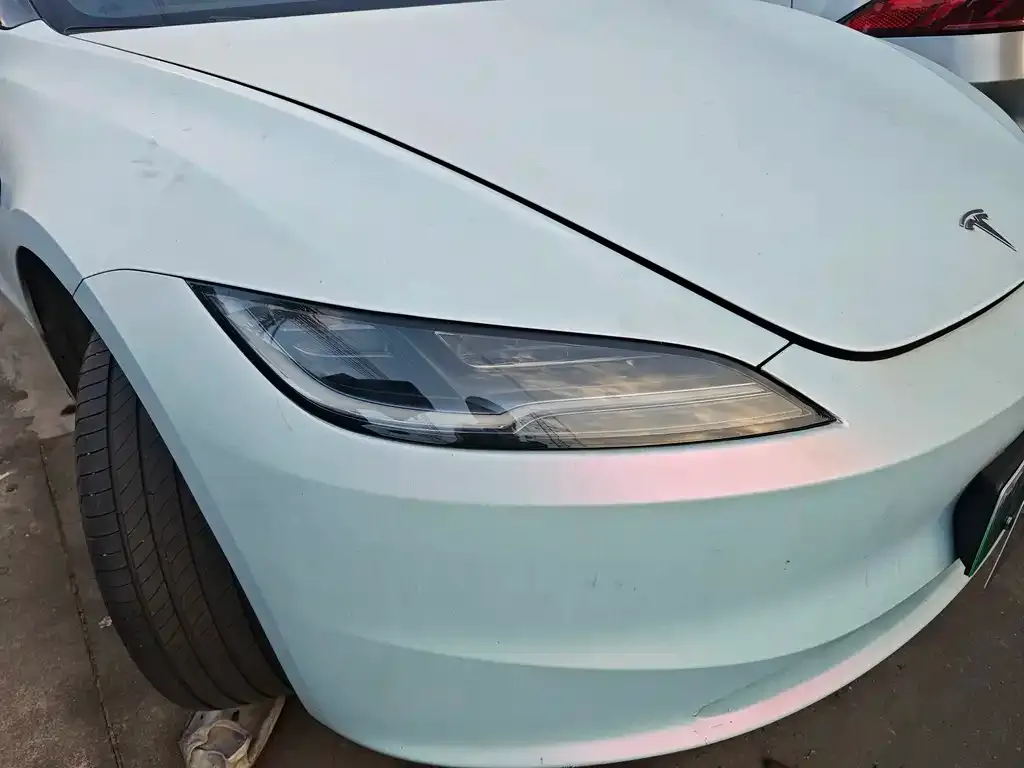 Tesla Model 3 — фото 5