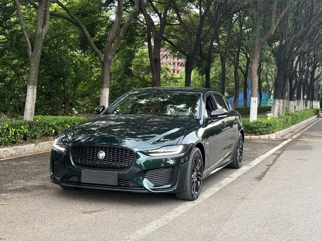 Jaguar XEL — фото 1