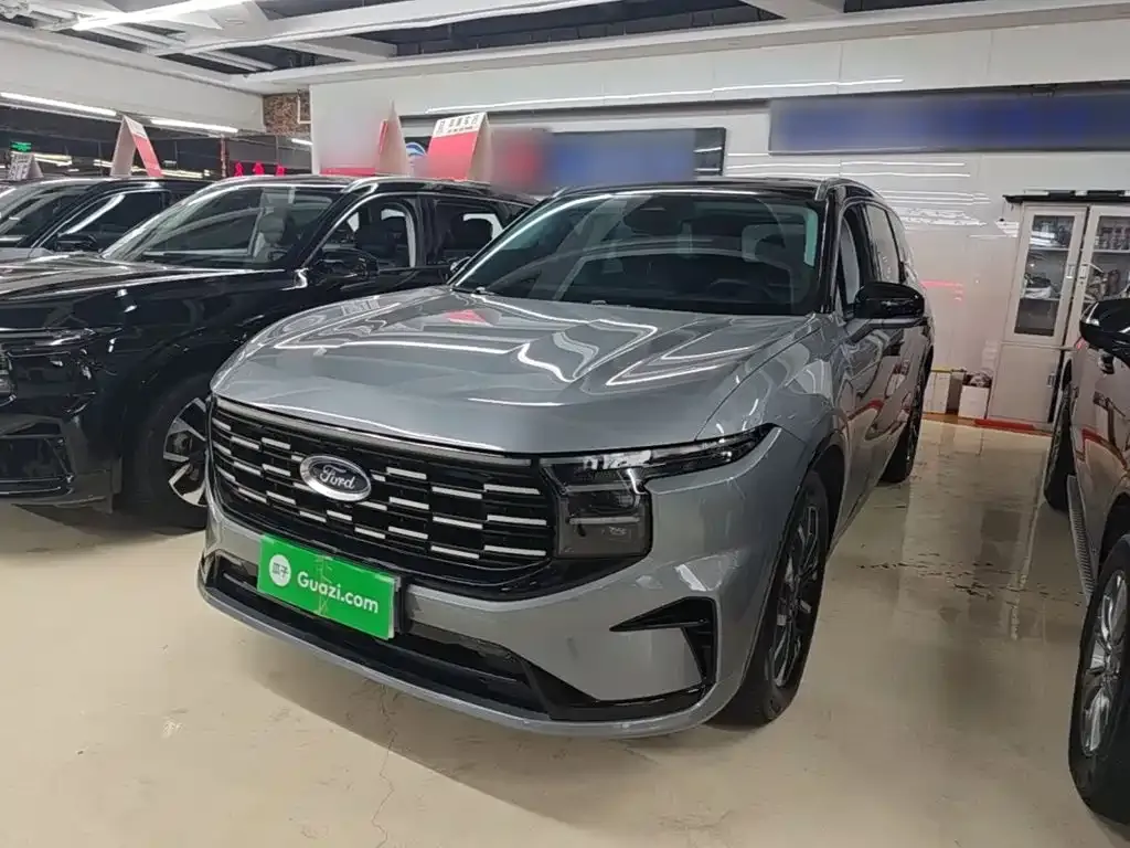 Ford Edge — фото 1