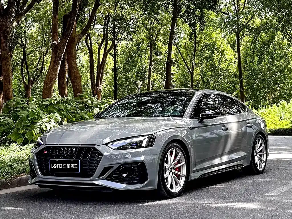 Audi RS 5 — фото 1