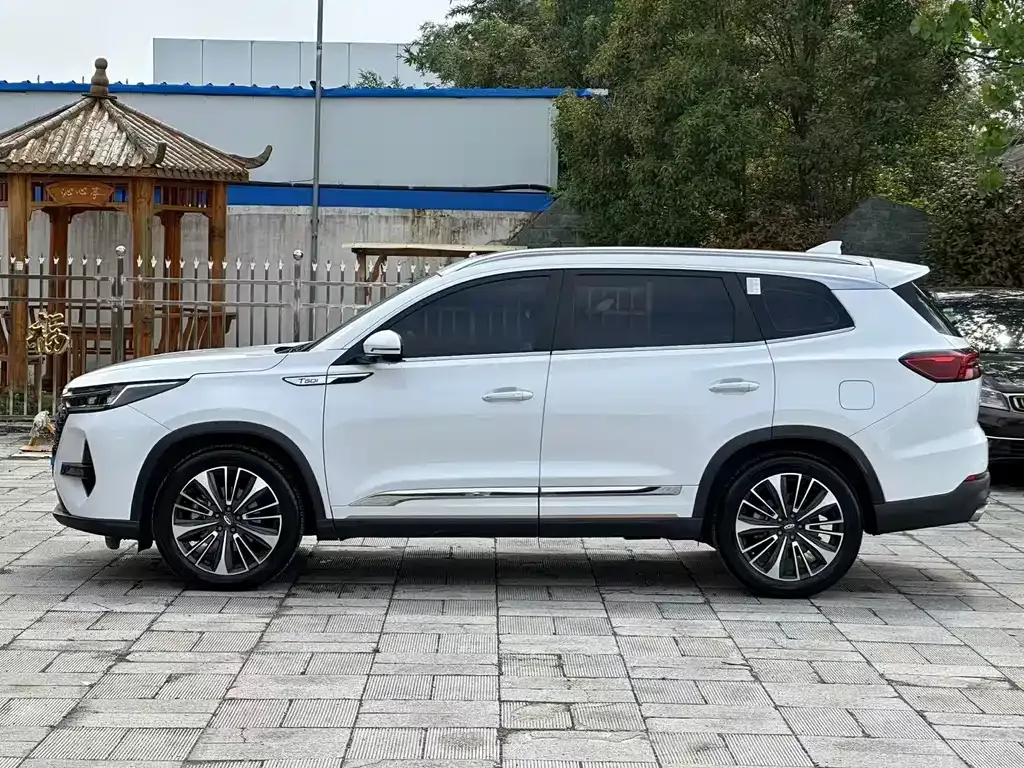 Chery Tiggo 8 PRO — фото 9