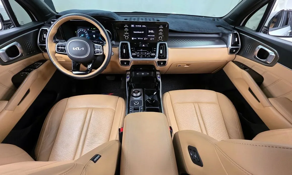 Kia Sorento — фото 6