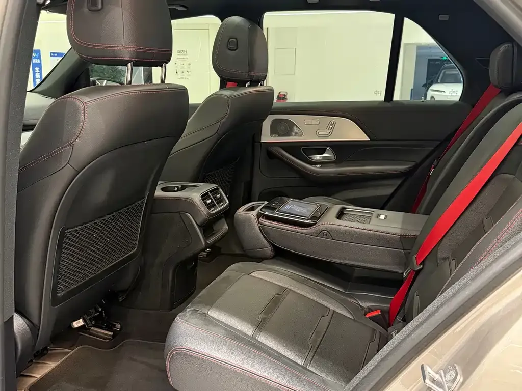 Mercedes-Benz GLE AMG — фото 5