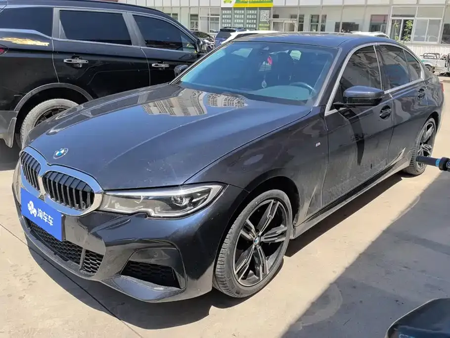 BMW 3 Series — фото 1
