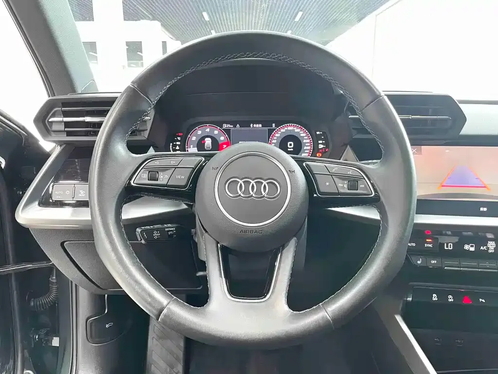 Audi A3 — фото 3