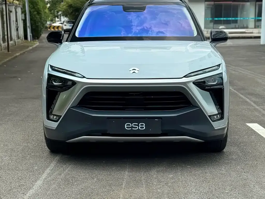 NIO ES8 — фото 4