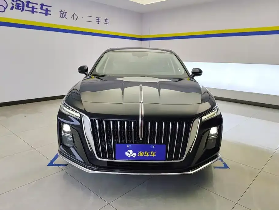 Hongqi H5 — фото 2