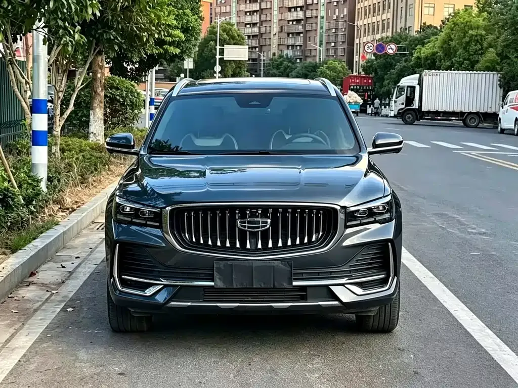 Geely Xingyue L — фото 8