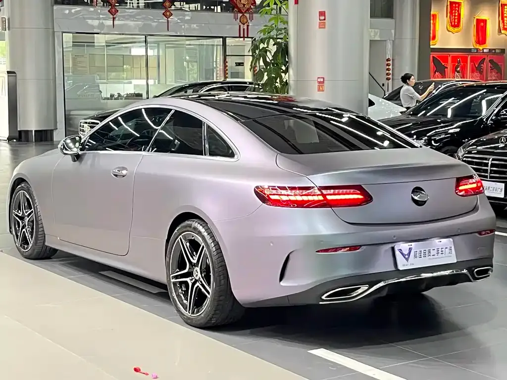 Mercedes-Benz E-Class (Import) — фото 5