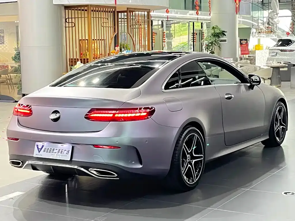 Mercedes-Benz E-Class (Import) — фото 3