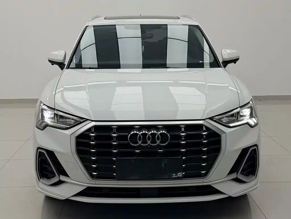 Audi Q3 — фото 2
