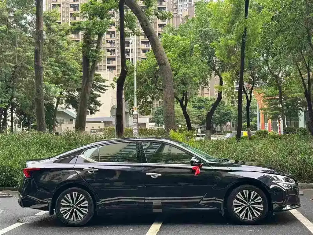 Nissan Teana — фото 8