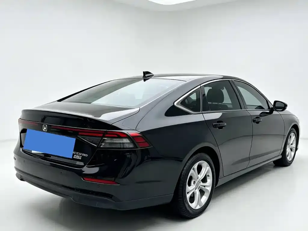 Honda Accord — фото 3