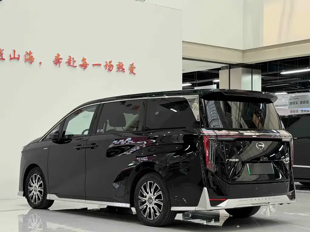 GAC Motor Trumpchi E9 — фото 8