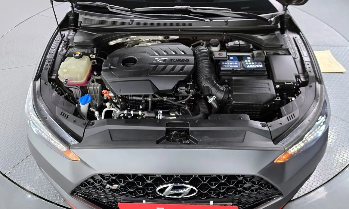 Hyundai Veloster — фото 9