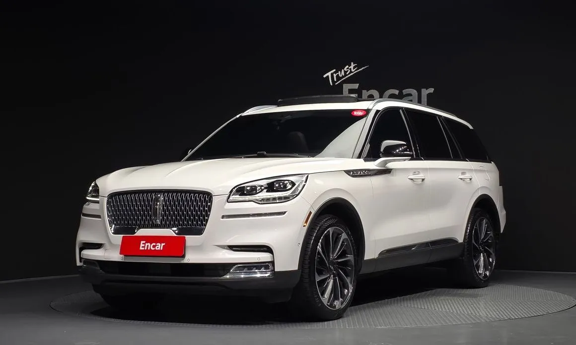 Lincoln Aviator — фото 1