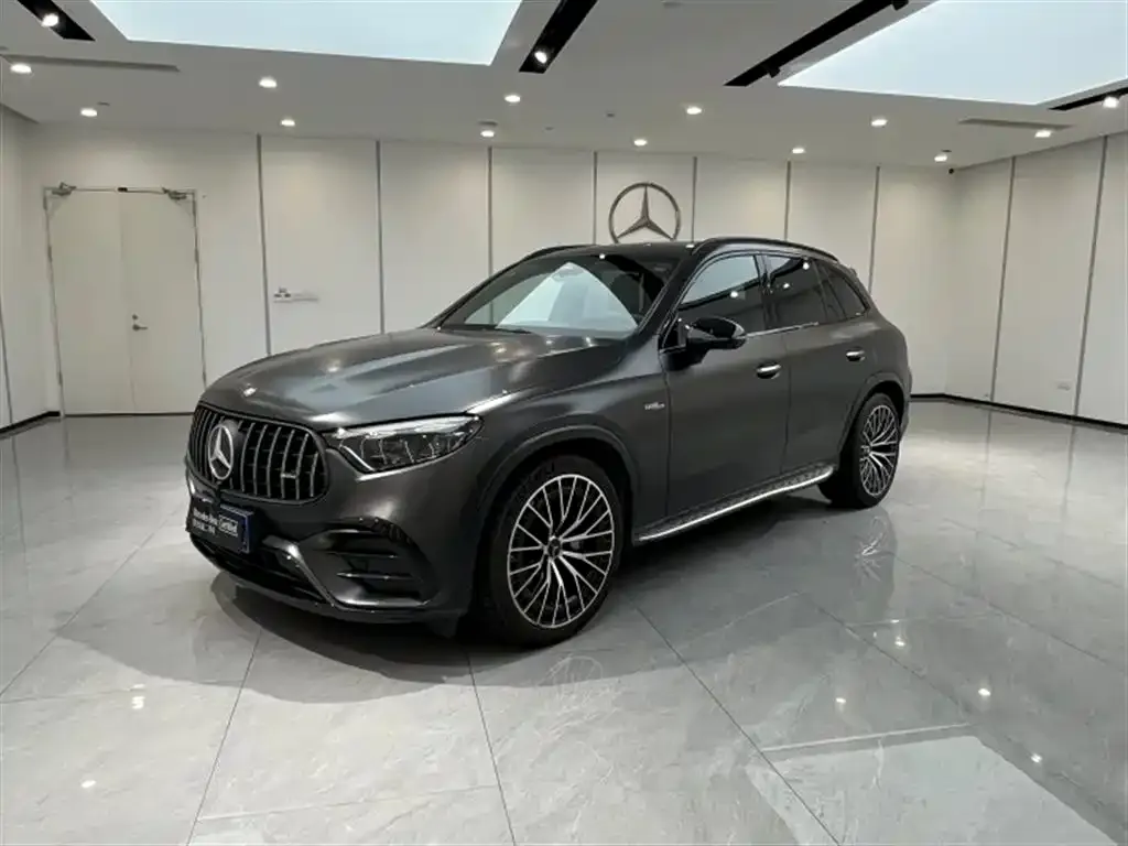 Mercedes-Benz GLC AMG — фото 1