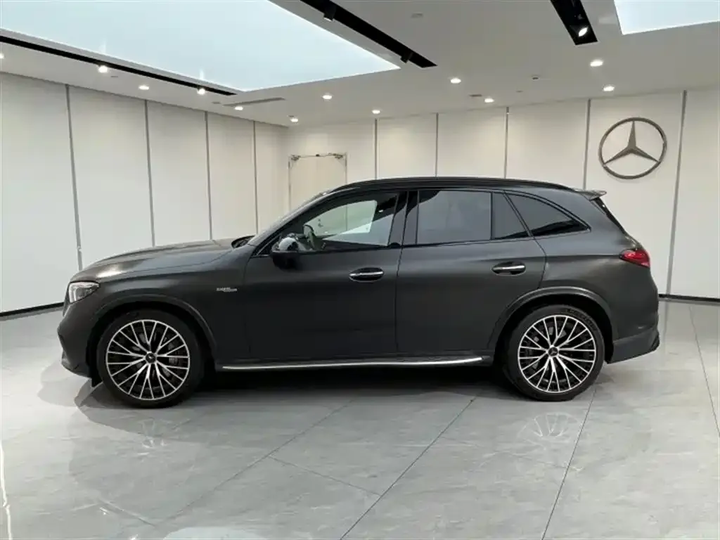 Mercedes-Benz GLC AMG — фото 8