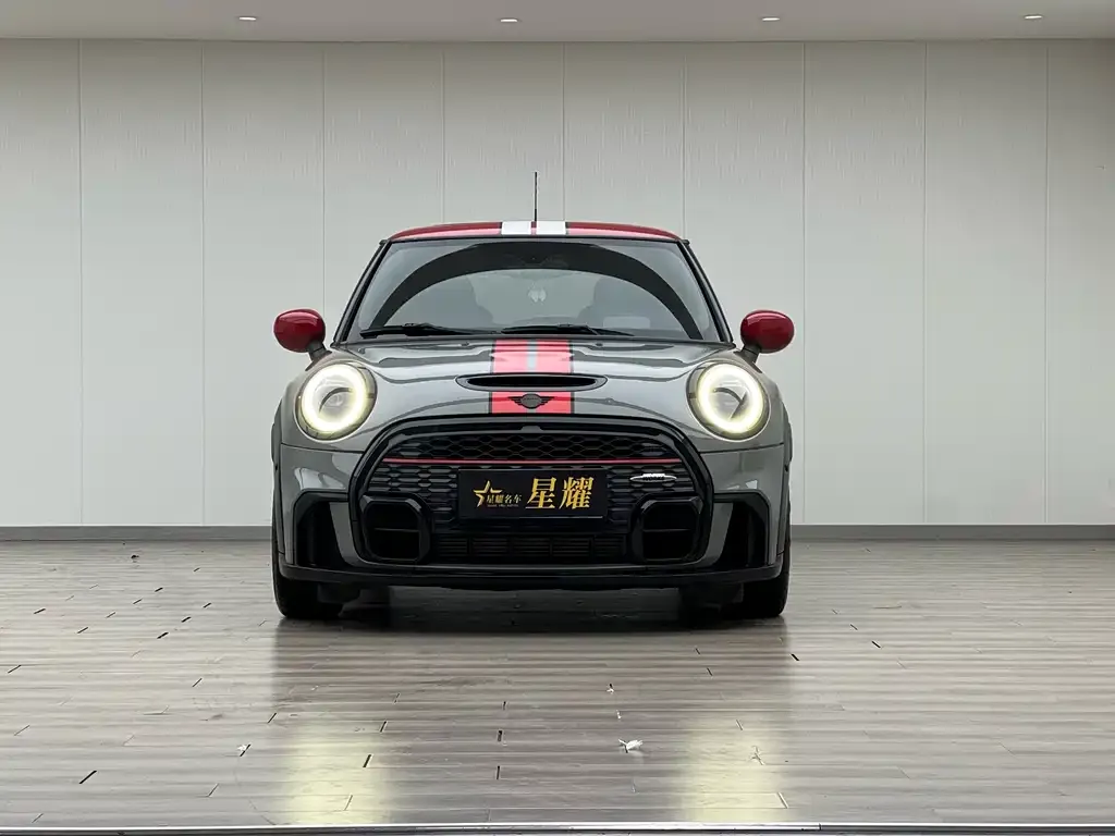 MINI JCW (John Cooper Works) — фото 9