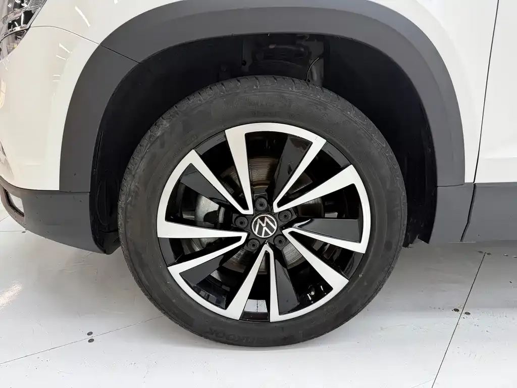 Volkswagen Tharu — фото 7
