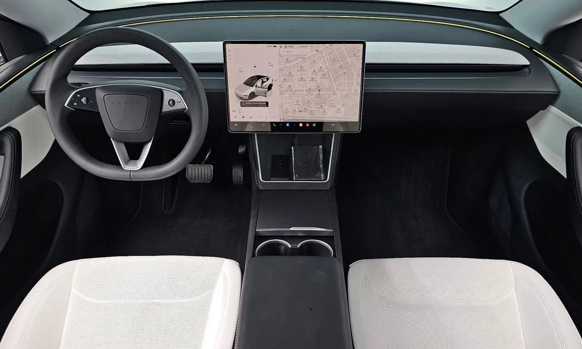 Tesla Model Y — фото 9