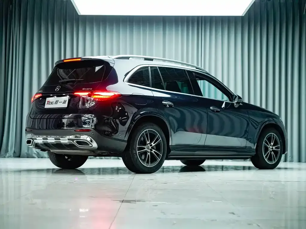 Mercedes-Benz GLC — фото 6
