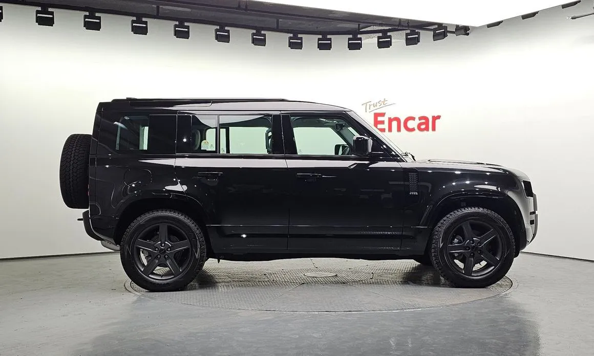 Land Rover Defender — фото 2