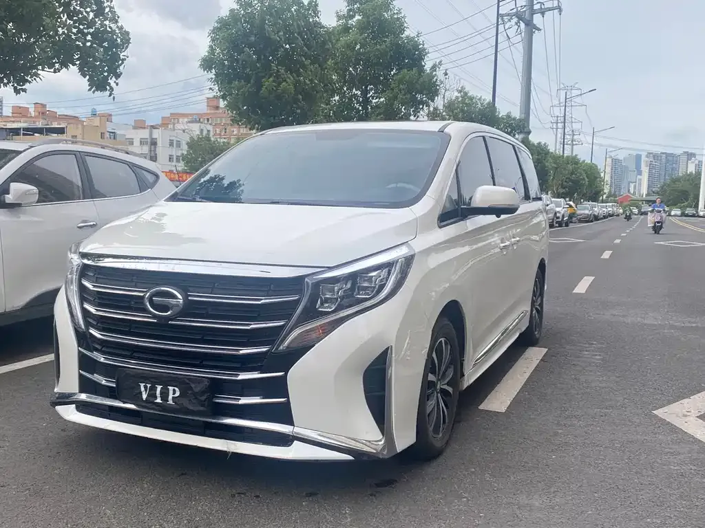 GAC Motor Trumpchi M8 — фото 1