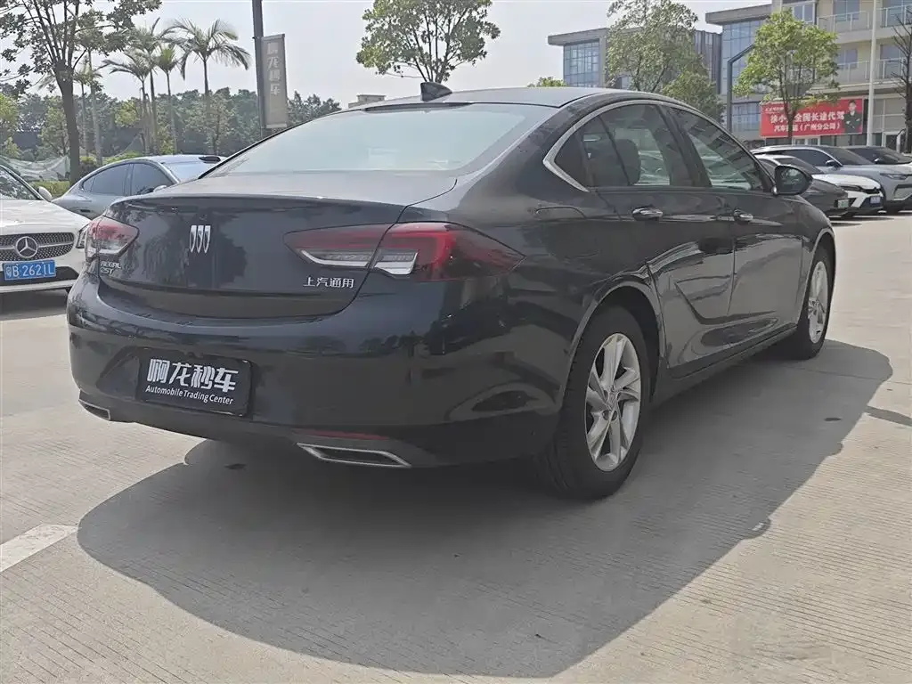 Buick Regal — фото 7