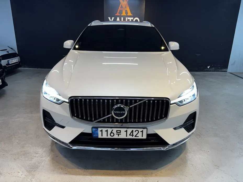 Volvo XC60 — фото 10