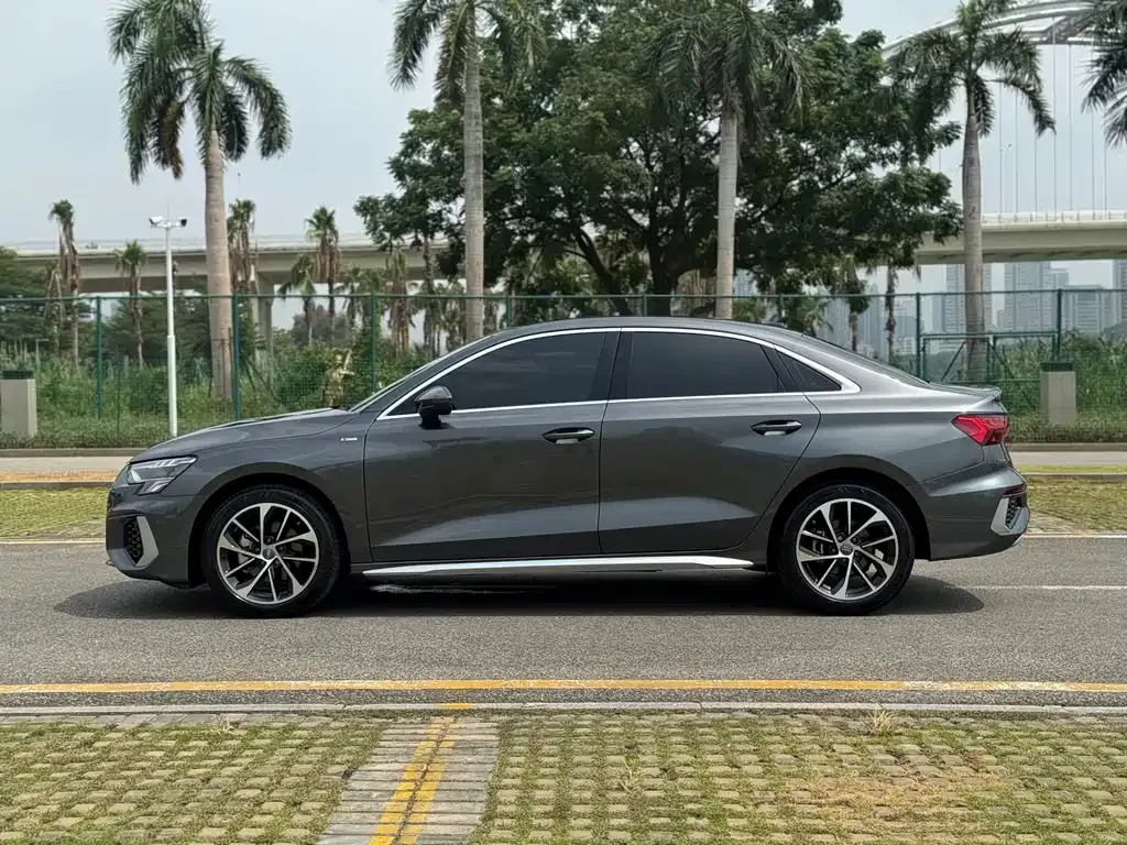 Audi A3 — фото 8