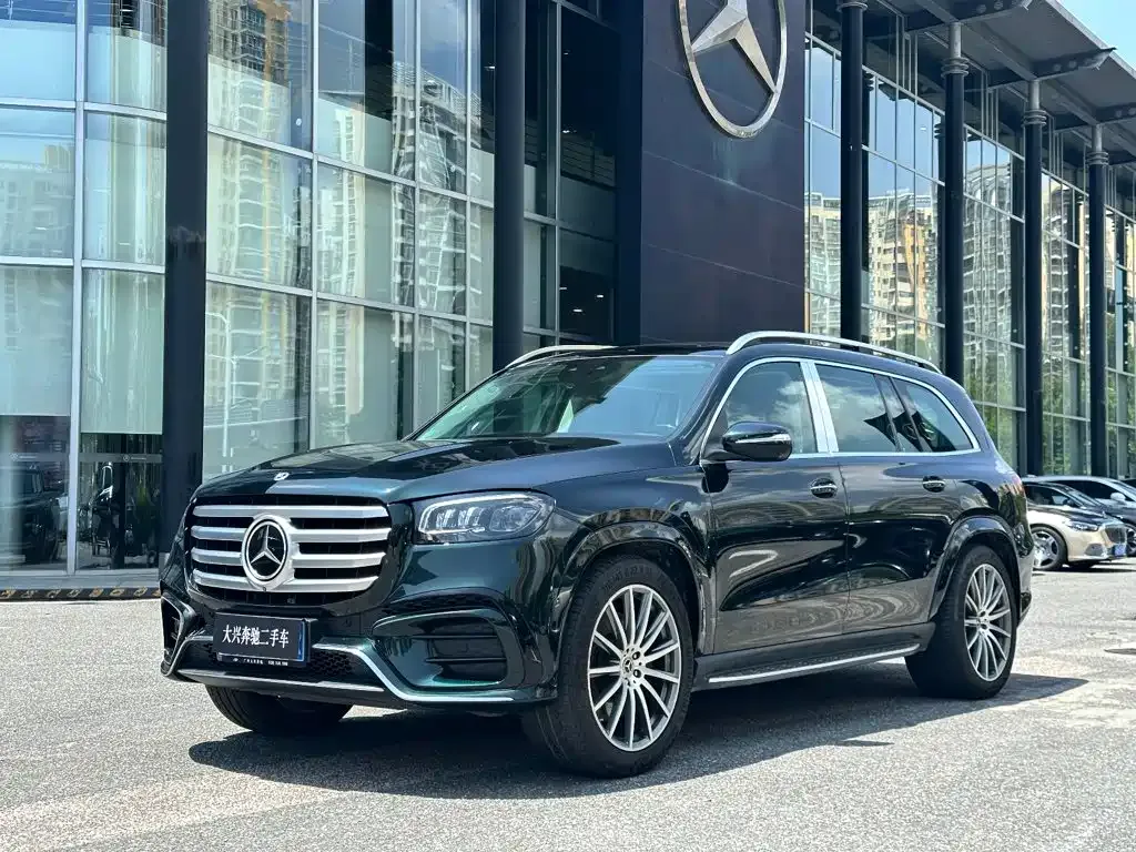 Mercedes-Benz GLS — фото 1