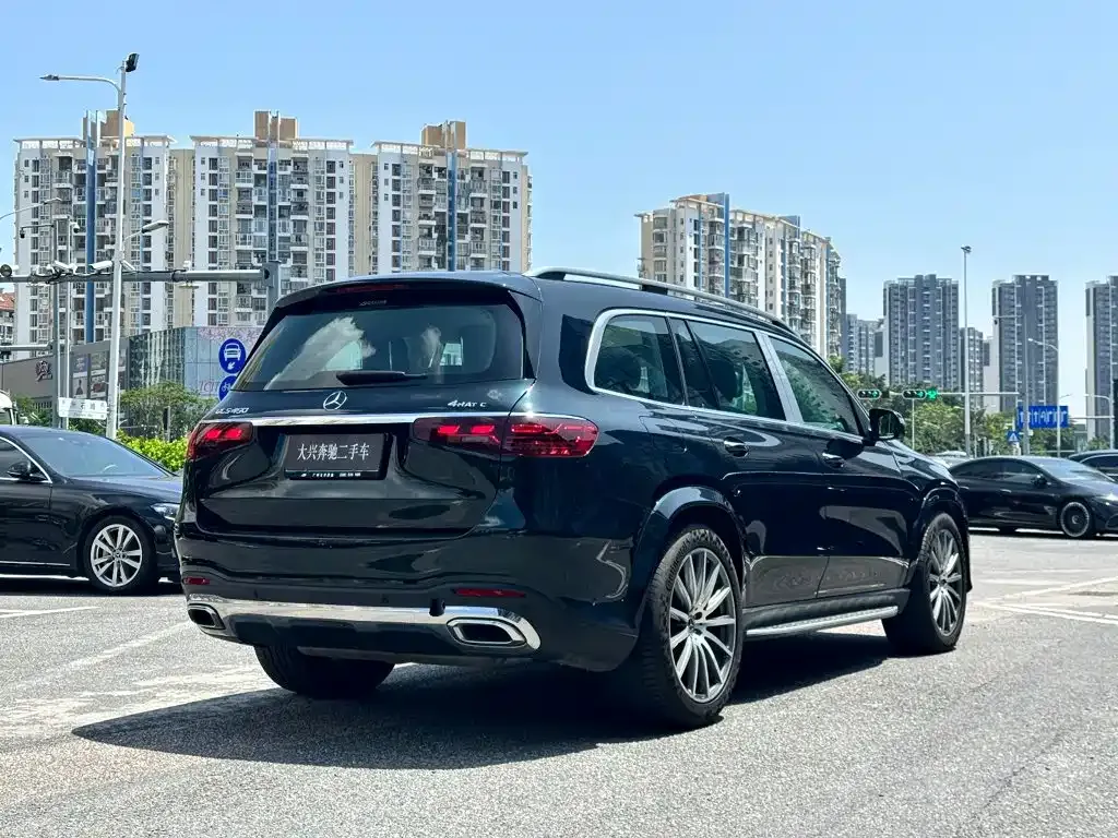 Mercedes-Benz GLS — фото 6